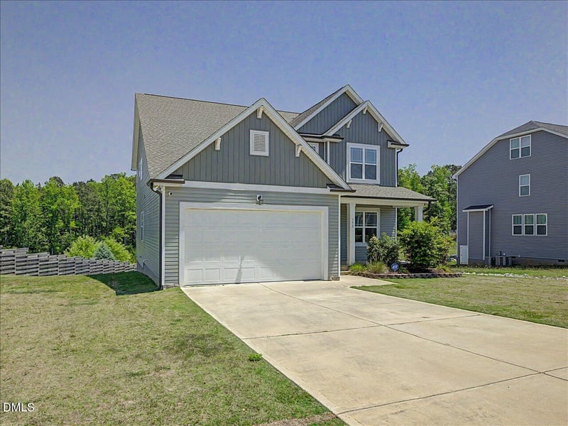 392 Ashpole Trl, Clayton, NC 27520