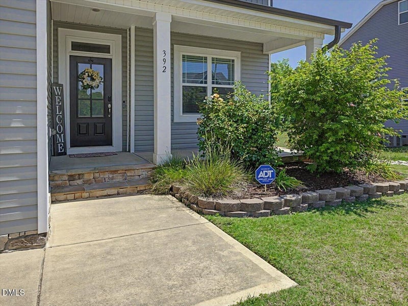 392 Ashpole Trl, Clayton, NC 27520