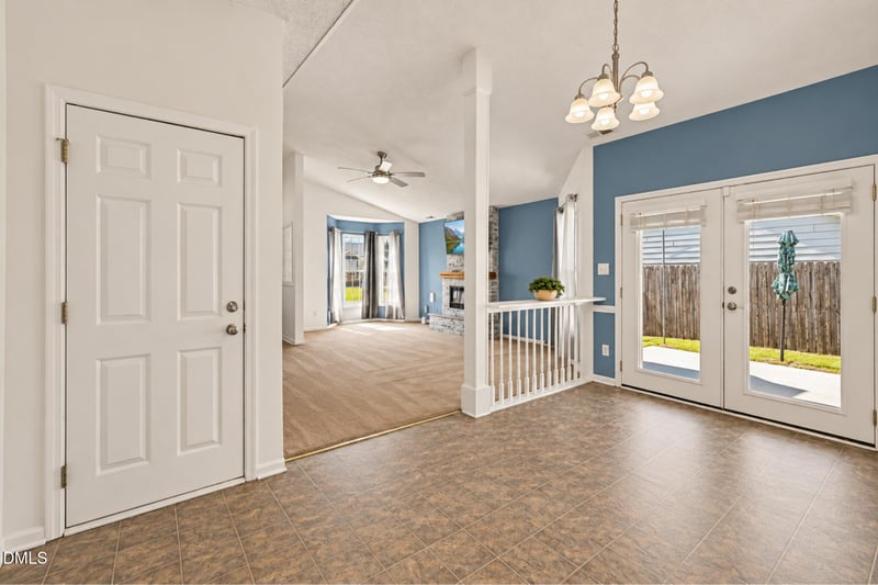 3922 Crusader Dr, Hope Mills, NC 28348