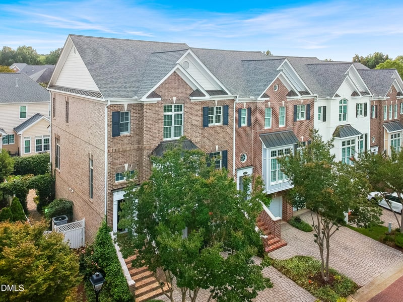 3925 Bentley Brook Dr, Raleigh, NC 27612