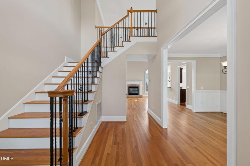 3926 Kincade Dr, Burlington, NC 27215