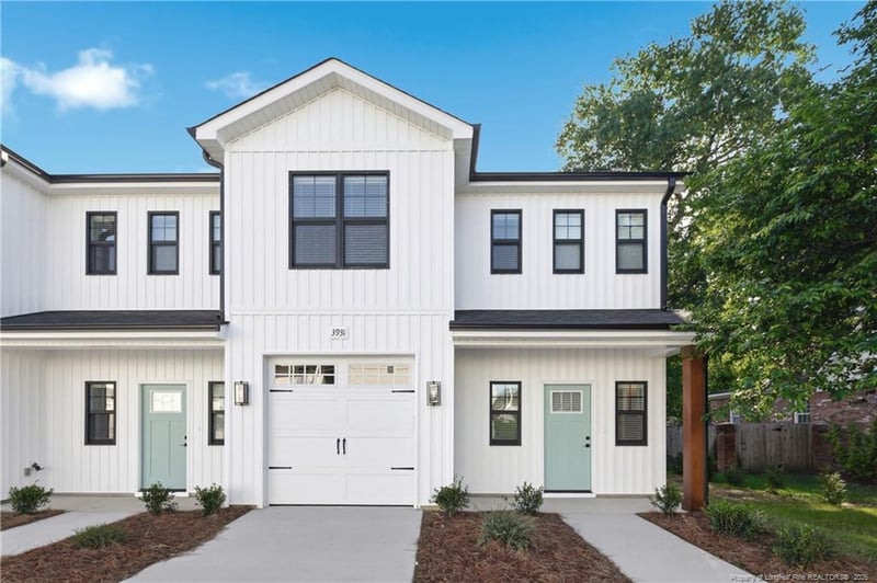 3929 Hamilton St, Hope Mills, NC 28348