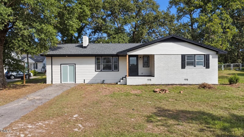 3937 Nc 42 Hw, Raleigh, NC 27603