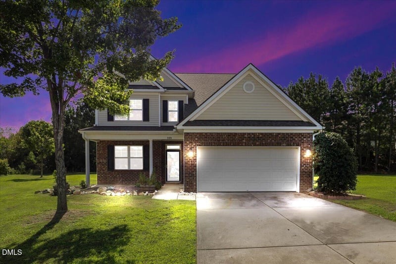 399 Florence Dr, Clayton, NC 27527