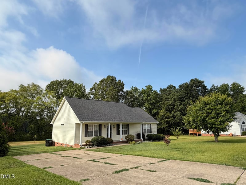 399 Reeder Branch Dr, Clayton, NC 27520