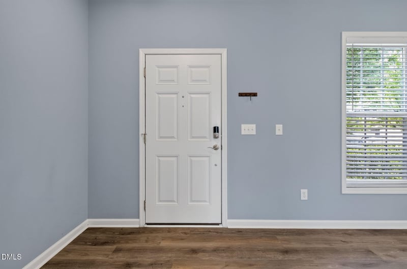 4 Alexis Ct, Durham, NC 27703