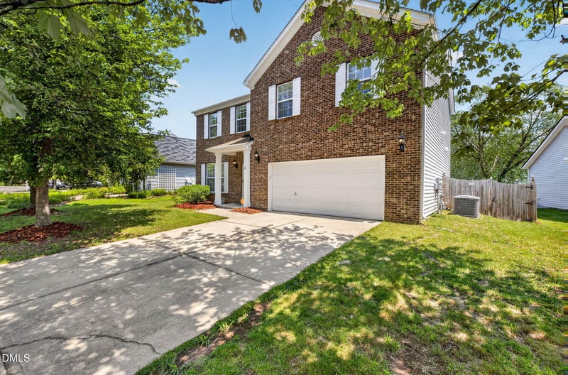 4 Alexis Ct, Durham, NC 27703