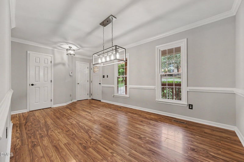 4 Brightleaf Ct, Durham, NC 27713