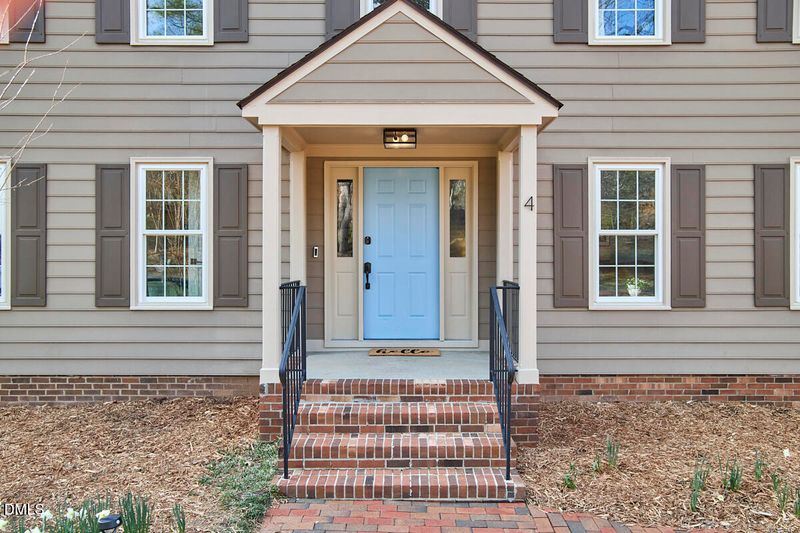 4 Harvey Pl, Durham, NC 27705