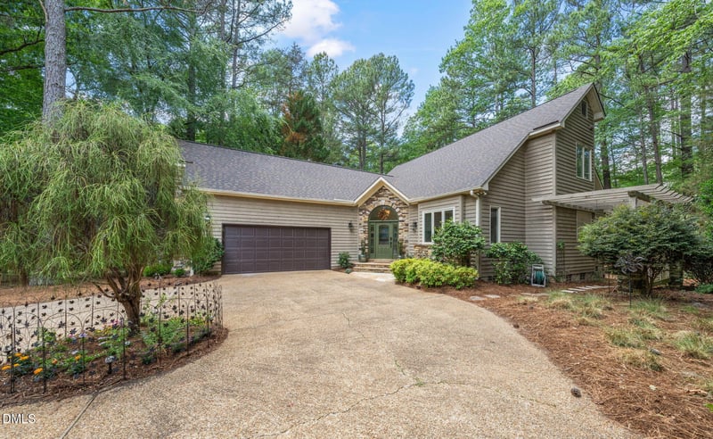 4 Hunters Green Ct, Durham, NC 27712