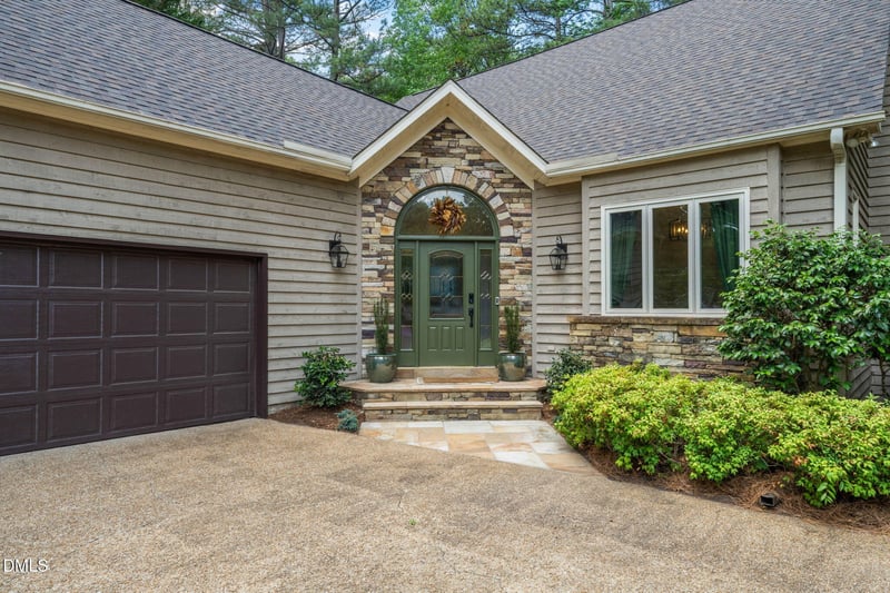 4 Hunters Green Ct, Durham, NC 27712