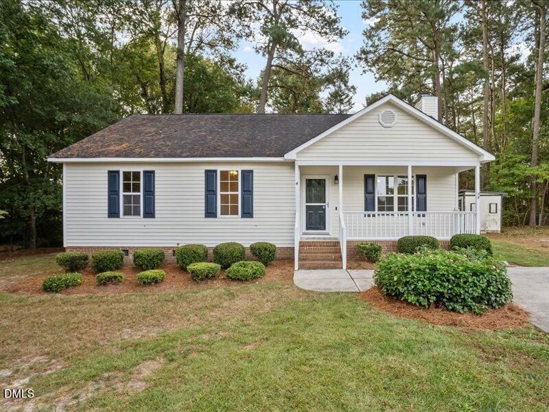 4 Lindsay Ct, Clayton, NC 27520