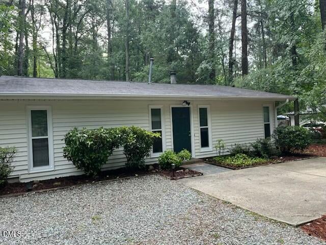 4 Winterberry Way, Chapel Hill, NC 27516