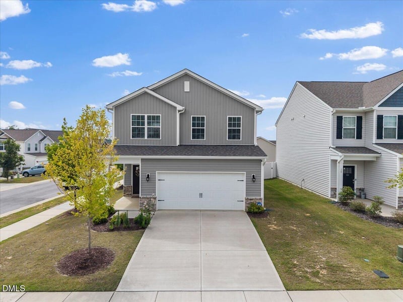 40 Branch Wood Dr, Fuquay Varina, NC 27526
