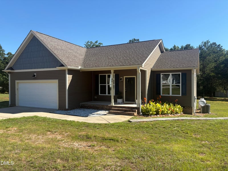 40 Exeter Way, Louisburg, NC 27549