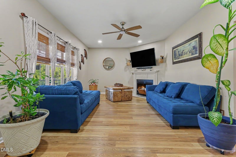 40 Meadow Ln, Franklinton, NC 27525