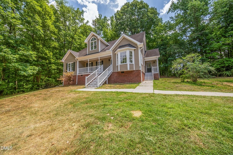 40 Ryans Ln, Clayton, NC 27520