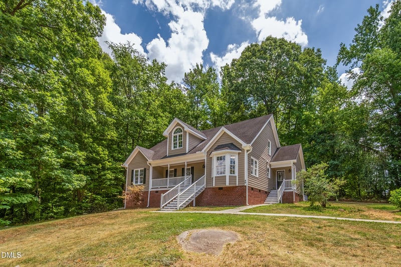 40 Ryans Ln, Clayton, NC 27520