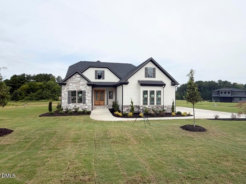 40 Wheatfield Ln, Louisburg, NC 27549