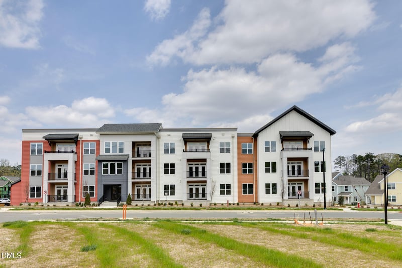 400 Blackwell Dr #302, Chapel Hill, NC 27514