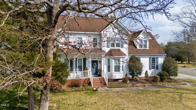 400 Doral Ct, Mebane, NC 27302