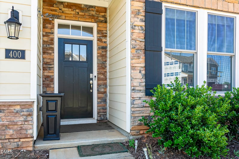 400 Flat River Rn, Hillsborough, NC 27278