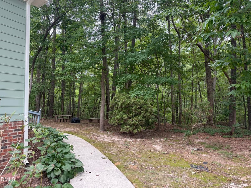 400 Oak Run Dr, Raleigh, NC 27606