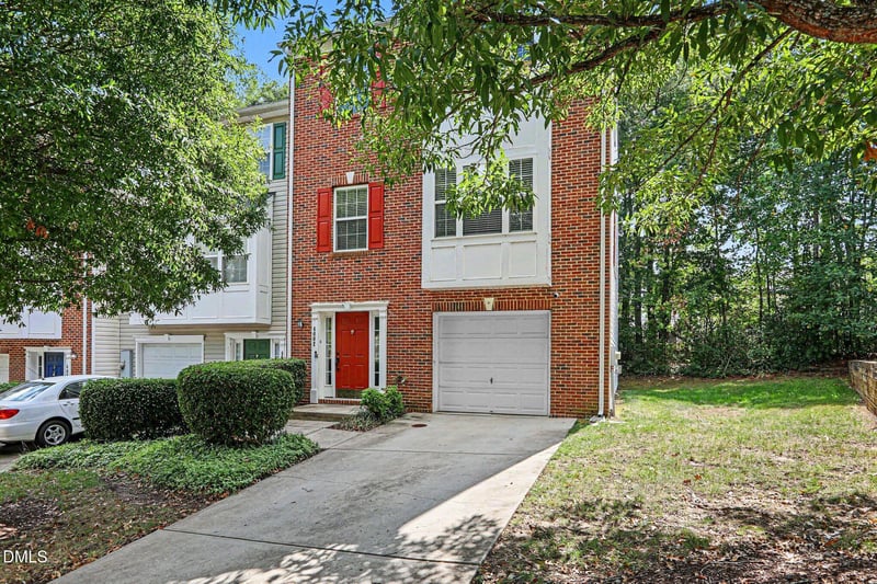 4002 Lillington Dr, Durham, NC 27704