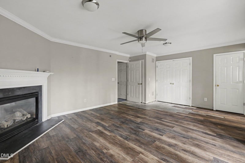 4002 Lillington Dr, Durham, NC 27704