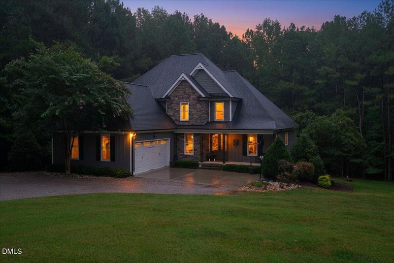 4002 Stoneway Ct, Wake Forest, NC 27587