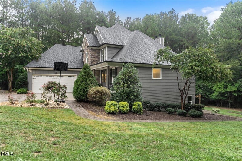 4002 Stoneway Ct, Wake Forest, NC 27587