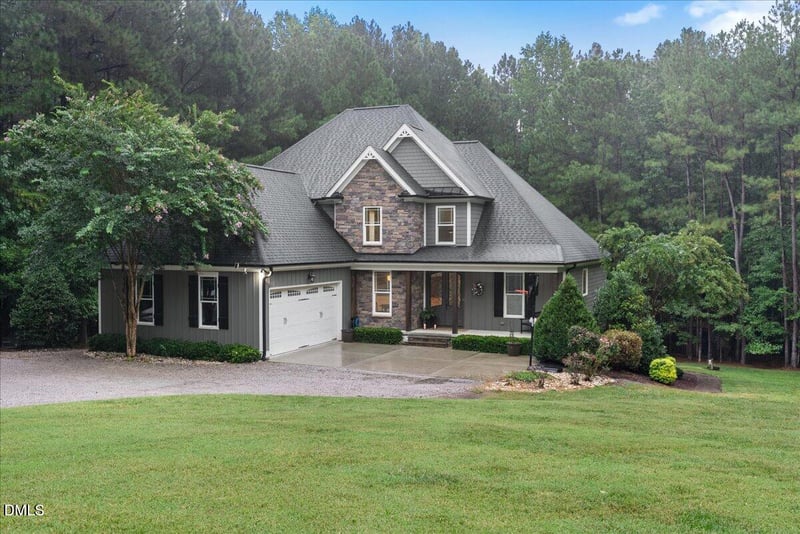 4002 Stoneway Ct, Wake Forest, NC 27587