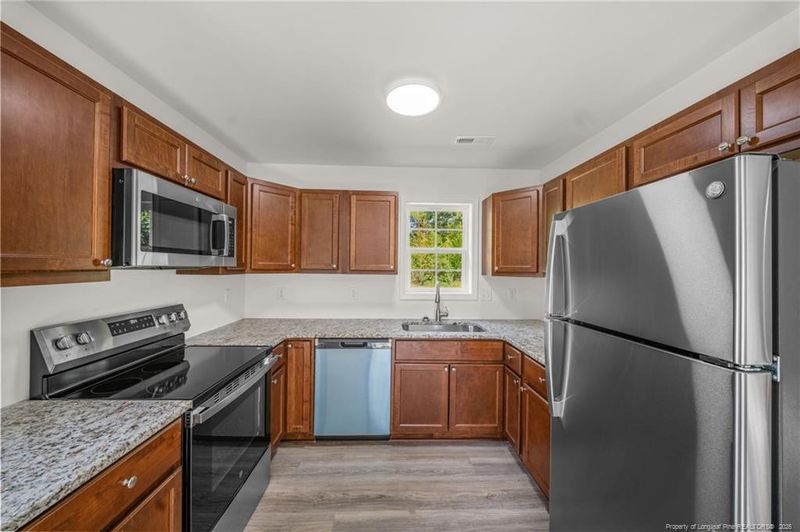 401 Cedric St, Fayetteville, NC 28303