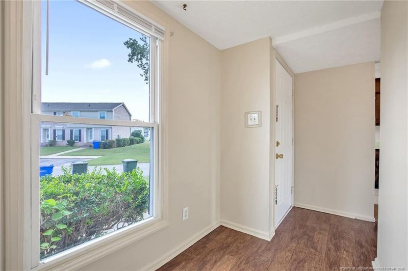 401 Kirkcaldy Ct, Fayetteville, NC 28314