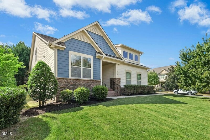 4012 Franks Creek Dr, Cary, NC 27518