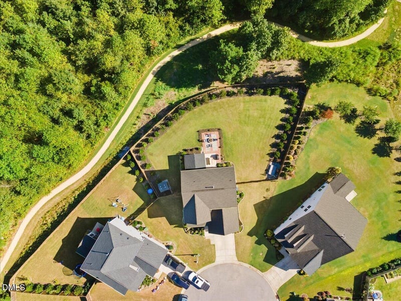 402 Rittenhouse Ct, Fuquay Varina, NC 27526
