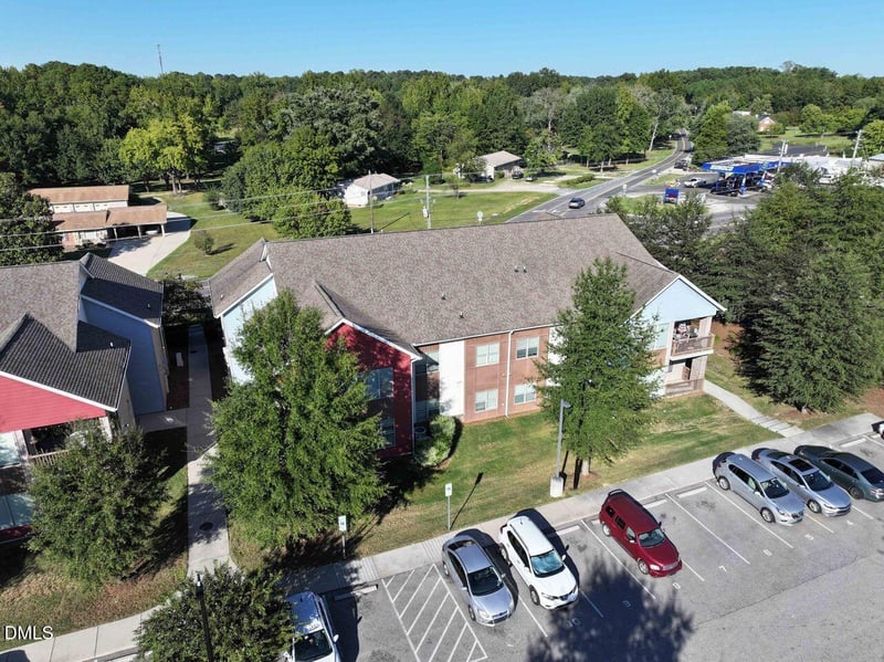 4028 Mitchell Mill Rd, Raleigh, NC 27616
