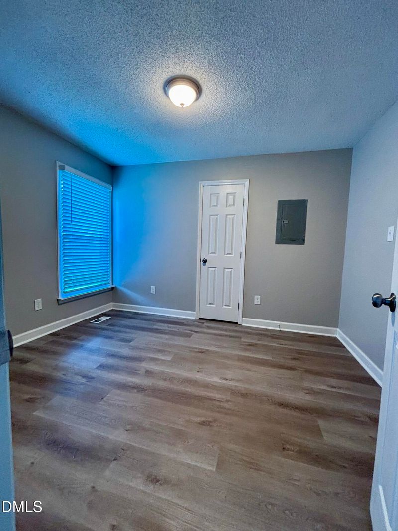 403 Durham St, Clayton, NC 27520
