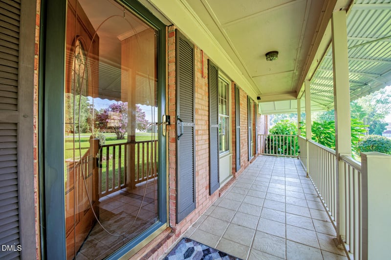 403 E Mcpherson Dr, Mebane, NC 27302