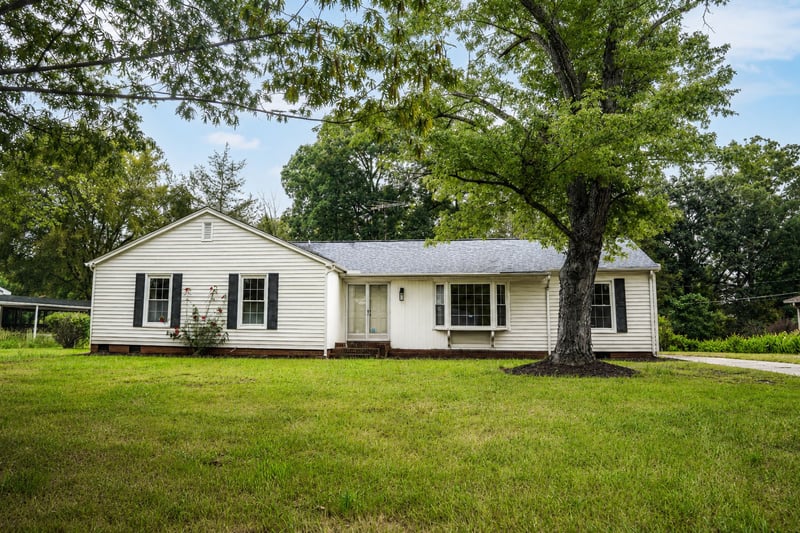 403 Rippling Stream Rd, Durham, NC 27704