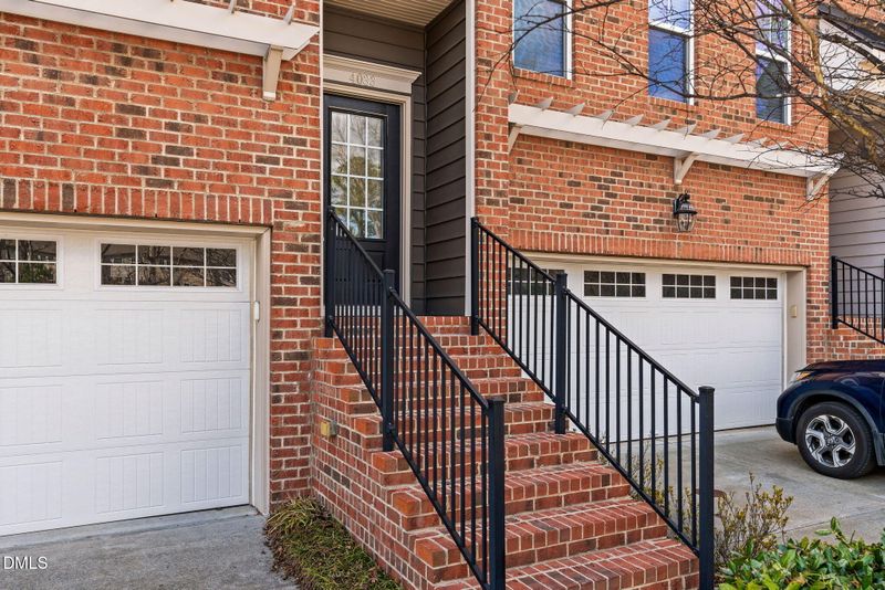 4033 Robious Ct, Cary, NC 27519