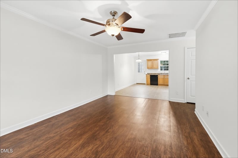 404 Mckinley Ct, Mebane, NC 27302