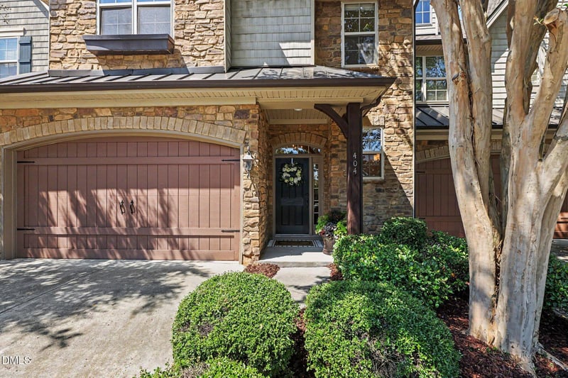 404 Travertine Dr, Cary, NC 27519