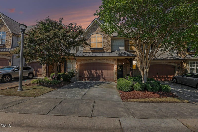 404 Travertine Dr, Cary, NC 27519