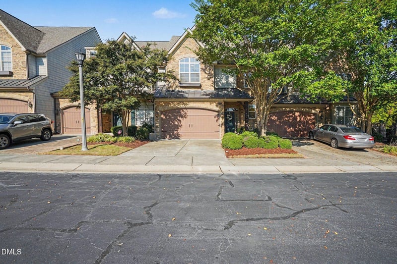 404 Travertine Dr, Cary, NC 27519