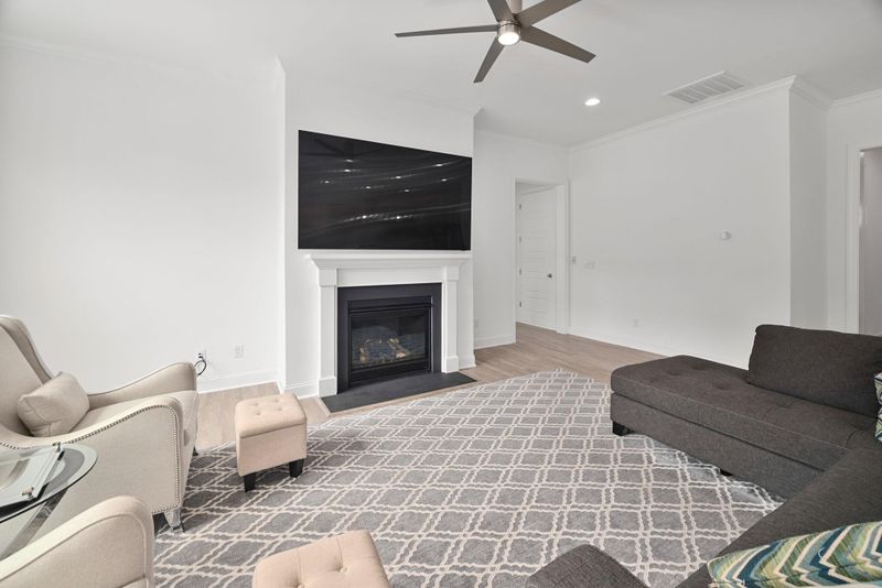 4040 Cool Oaks Dr, Apex, NC 27523
