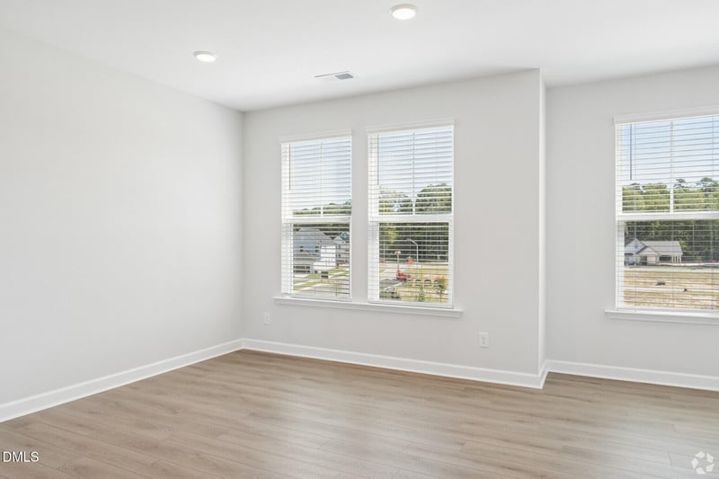 405 Bahia Dr, Knightdale, NC 27545