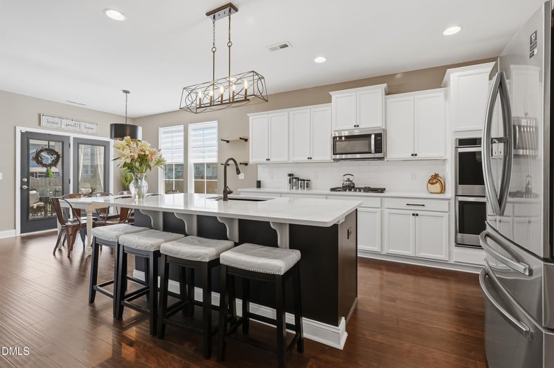 405 Hickory Run Ln, Youngsville, NC 27596