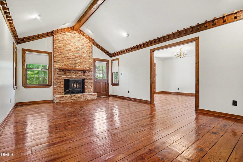 405 Lynchester Ct, Raleigh, NC 27615