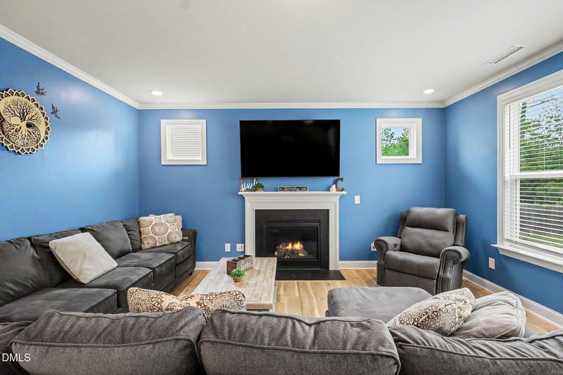 405 Porter Hill Dr, Youngsville, NC 27596